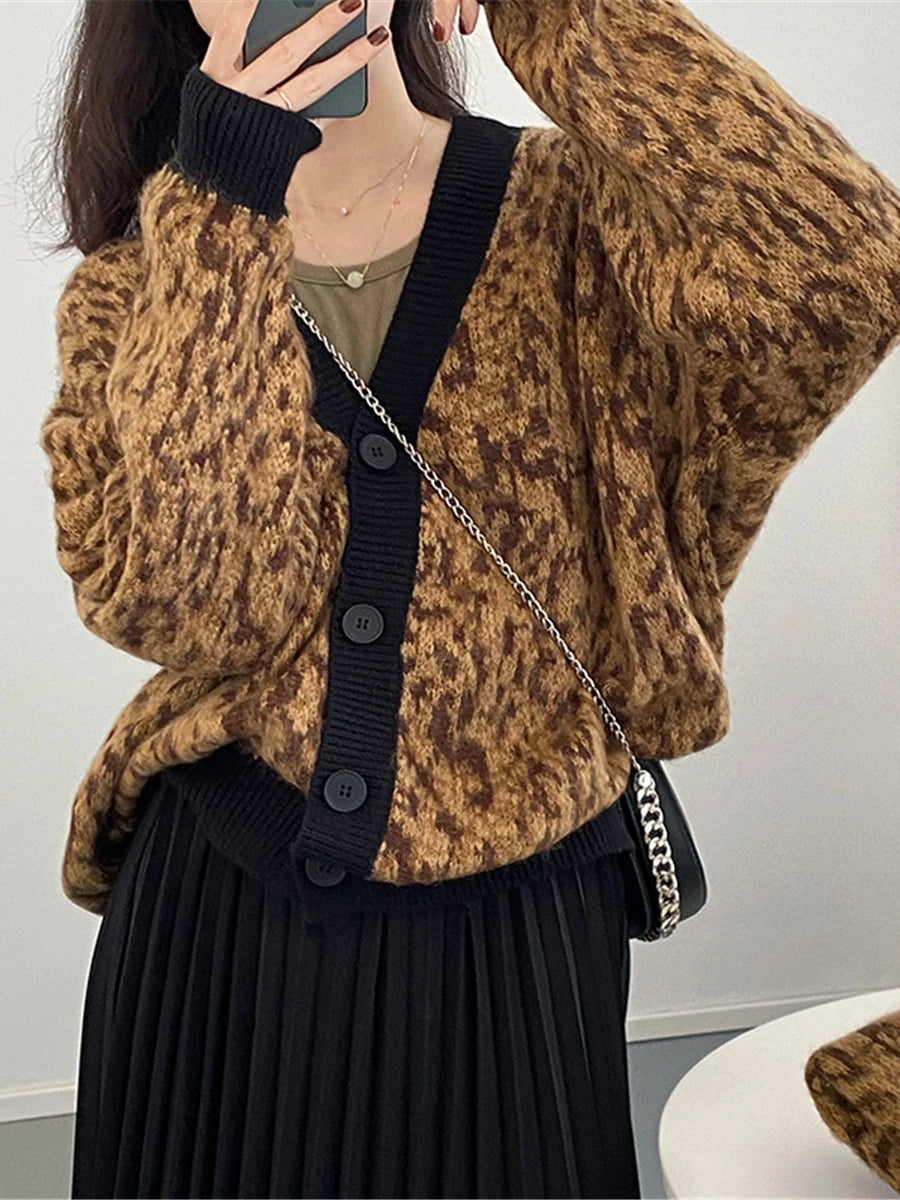 Spring Leopard Patchwork Cardigan Single Breasted Oversized Jacket Loose Warm Knitted Cardigan for Women C-047