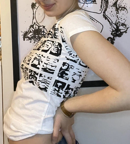 Gothic Portrait Print T-shirt Aesthetic Short Sleevle Sweats Tees Harajuku Streetwear White Crop Top Women Clothes