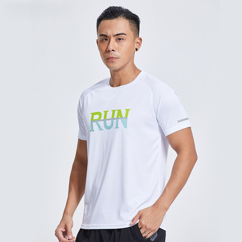 Quick Dry Breathable Gym Shirt Men Summer Sportswear Running T-shirts Sport Female Tops Jogging Tops Loose Training Short Sleeve
