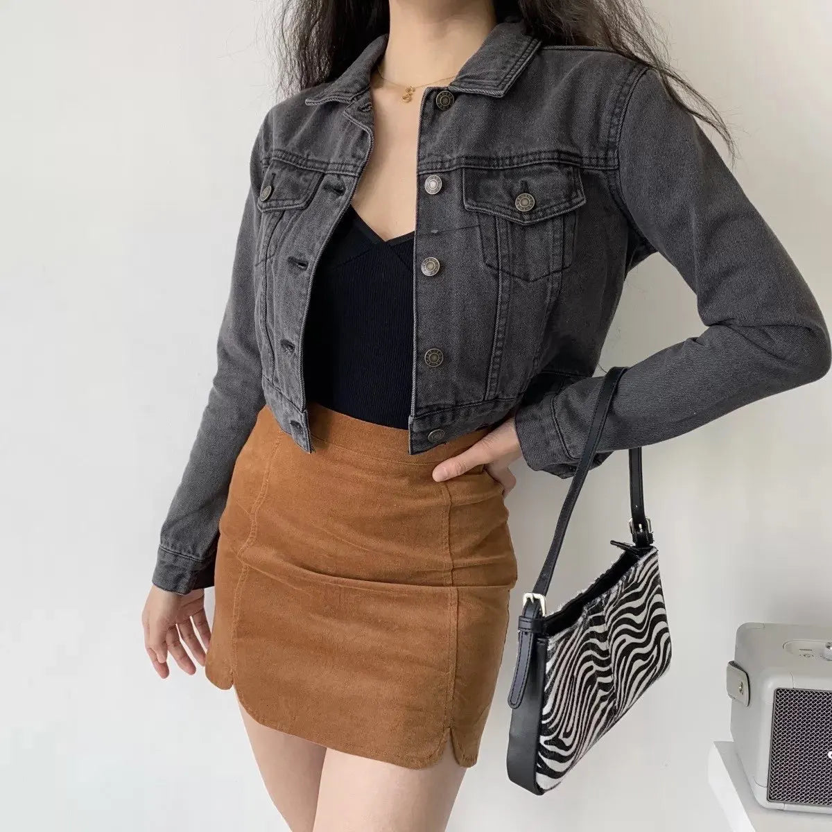 Vintage Black Denim Cropped Jacket Women Dark Gray Long Sleeve Short Jeans Jackets Ladies Fashion Distressed Coats Solid