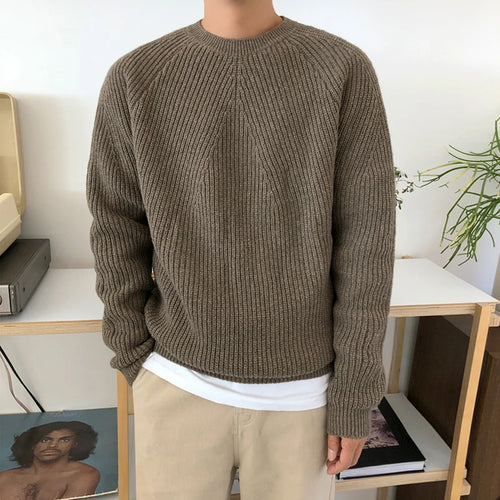 Load image into Gallery viewer, men&#39;s wear classic round collar Sweater Korean fashion loose kintted tops for male autumn winter new warm clothes 9Y4243
