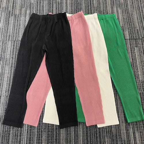 Load image into Gallery viewer, Men&#39;s Elastic Waist Straight Casual Pants 2023 New Japanese Streetwear Fashion Pleated Trousers High Waist Long Pants
