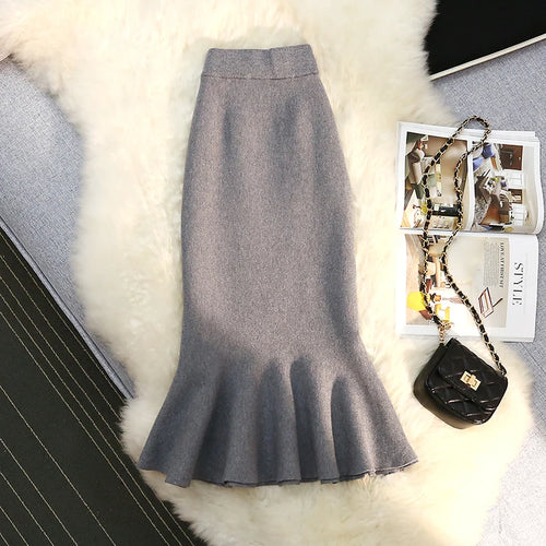 Load image into Gallery viewer, Knitted Small Waist Skirt 2022 Autumn And Winter Textured Fishtail Skirt Retro High Waist Wrap Hip Long Skirt Thickened
