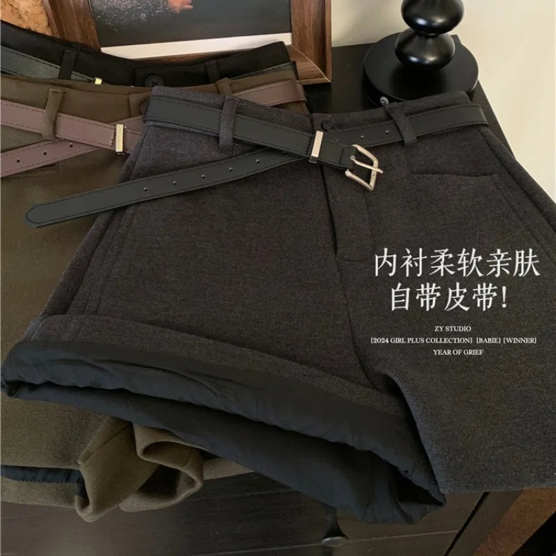 Korean 2024 New Women's Black Grey A-line Woolen Shorts Green High Waisted Thickshort Pants Autumn Winter Casual Versatile Trend