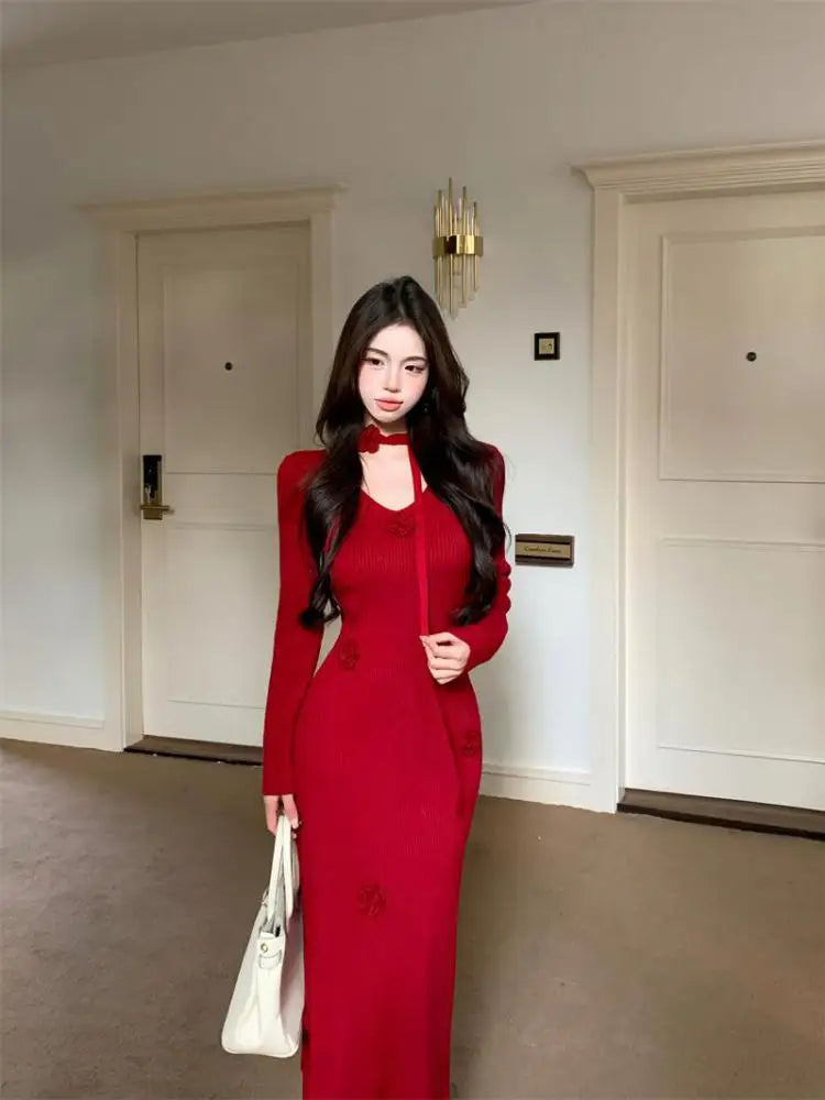 New Solid Flower Decorate V Neck Long Sleeve Knitted Dress Autumn Winter French Fashion Slim Long Sleeves Elegant Wrap Hip Dress