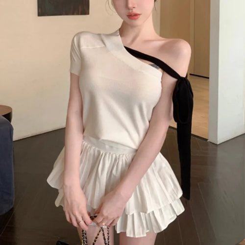 Load image into Gallery viewer, y2k Crop Tops Women Clothes Contrast Color Tie up Shoulders Contrast Color Asymmetrical T Shirts Vest 2000s Streetwear
