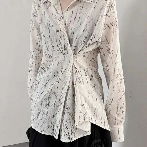 Load image into Gallery viewer, Women Pattern Printed Thin Pleated Big Size Blouse New Lapel Long Sleeve Shirt Fashion Tide Spring Autumn 2025 1DJ0406
