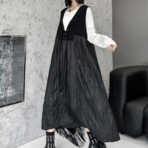 Load image into Gallery viewer, Women Black Bandage Pleated Spliced Big Size Midi Dress New V-Neck Sleeveless Fashion Tide Spring Autumn 2025 1DJ077701
