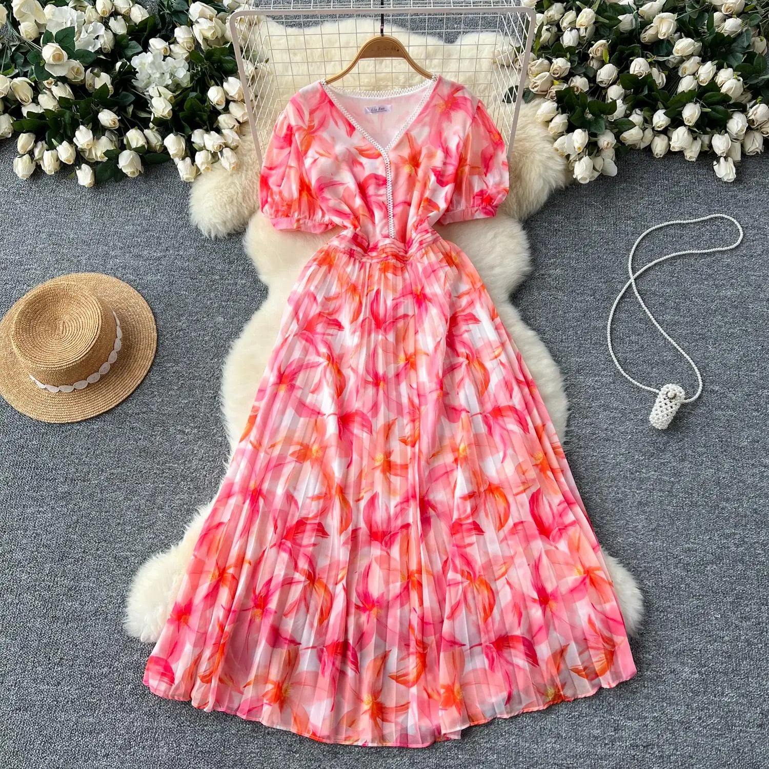 French Retro Romantic Women's Elegant Print V-neck Short Sleeved Pleated Long Dress Summer Vacation Party Evening Dress Bohemian