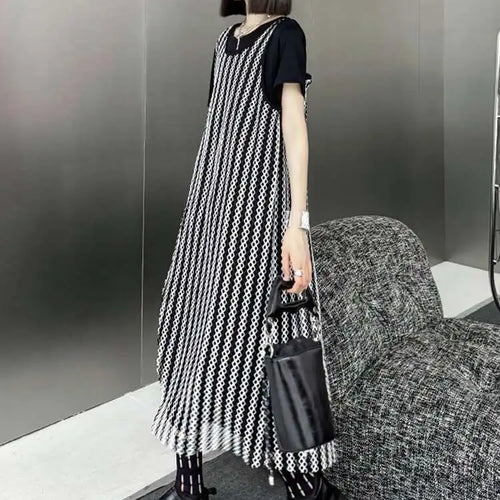 Load image into Gallery viewer, Women Black Irregular Mesh Big Size Casual Midi Dress New Round Neck Short Sleeve Fashion Tide Spring Summer 2025 1DH5415
