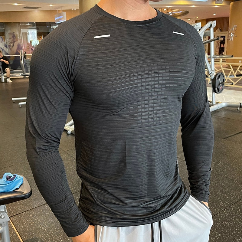 Quick Dry Gym Long Sleeve Shirt Men Fitness Training T-shirt Running Sport Bodybuilding Skinny Tee Tops Running Workout Clothing