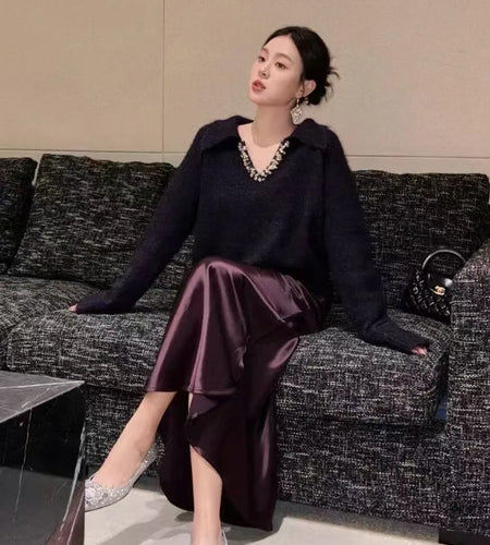 Korean Popular 2024 New Women's Black Khaki Holiday Sweater Blue Thick Pullover Knit Short Tops Autumn Winter Versatile Casual