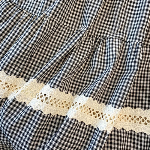 Load image into Gallery viewer, French Sweet Black Plaid Patchwork Lace Hollow Out High Waist Long Skirt 2025 Spring Summer New Women Holiday Pleated Skirt Slim
