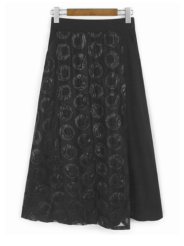 Black Dot Hollow Out Vest Half-body Skirt Two Pieces Suit New V-Neck Sleeveless Women Fashion Spring Autumn 2025 1DJ1101