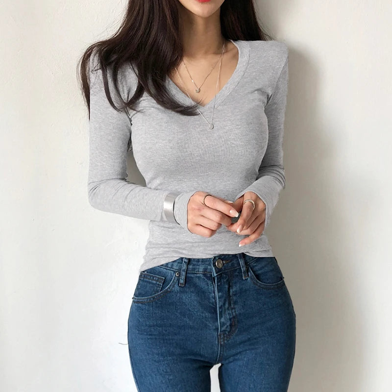 Casual V Neck Black Autumn T-shirts for Women Long Sleeve Basic Top Tee Korean Fashion All-Match Solid Pullover Cute