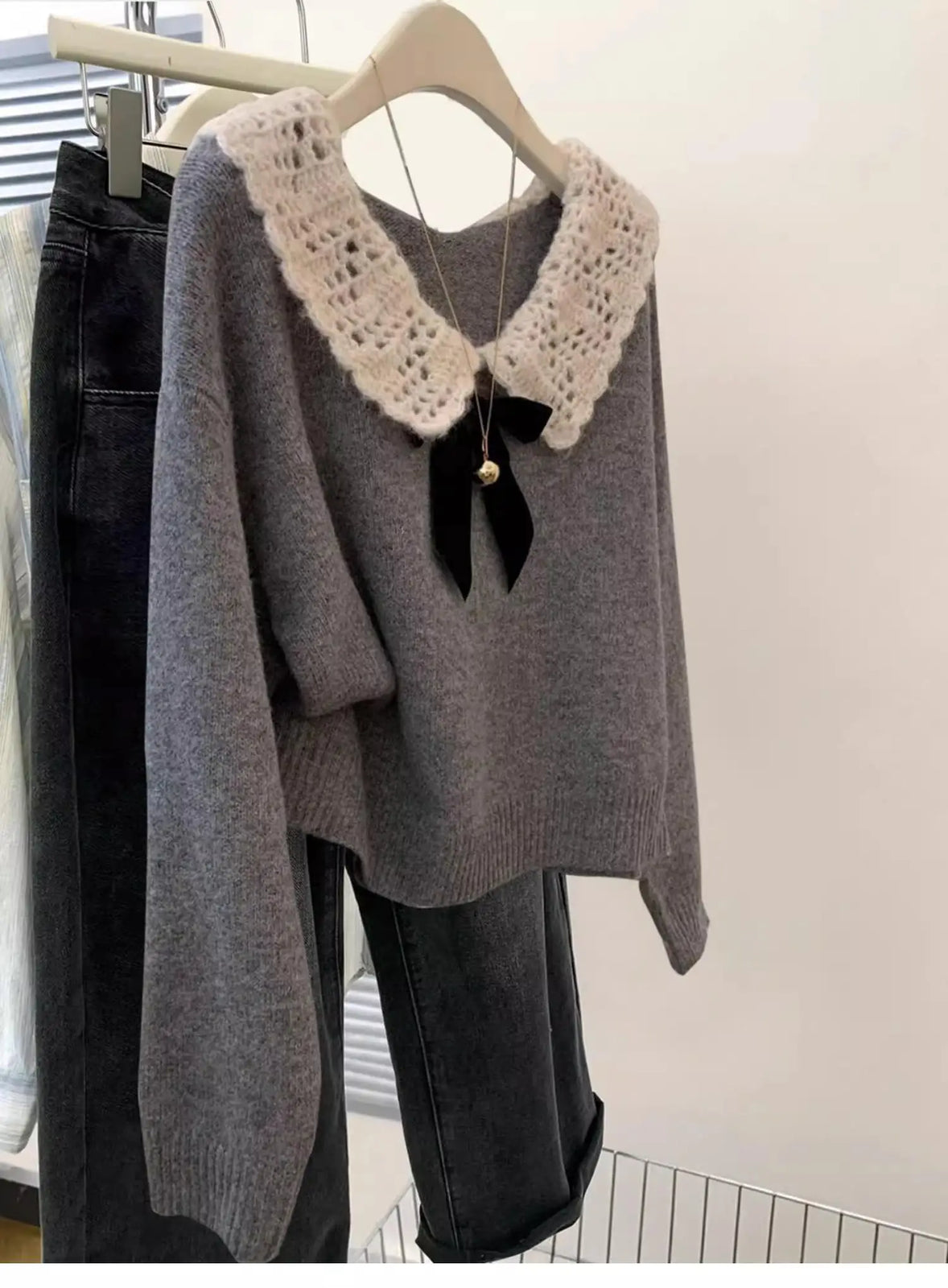 Autumn Winter New Grey Patchwork Long Sleeved Bow Knitted Sweater Vintage Woman Beige Elegant Loose Festival Pullover Slim Tops