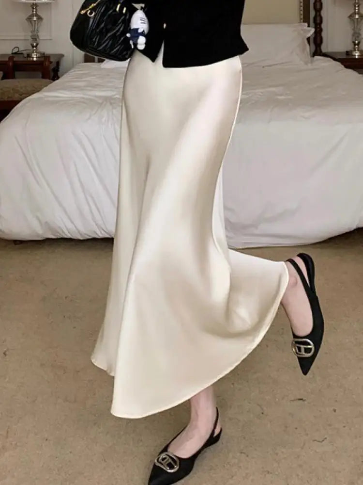 Autumn French 2024 Solid High Waist Vacation Long Skirt For Women Office Elegant Versatile Wrap Hip Fishtail Skirts Simplicity