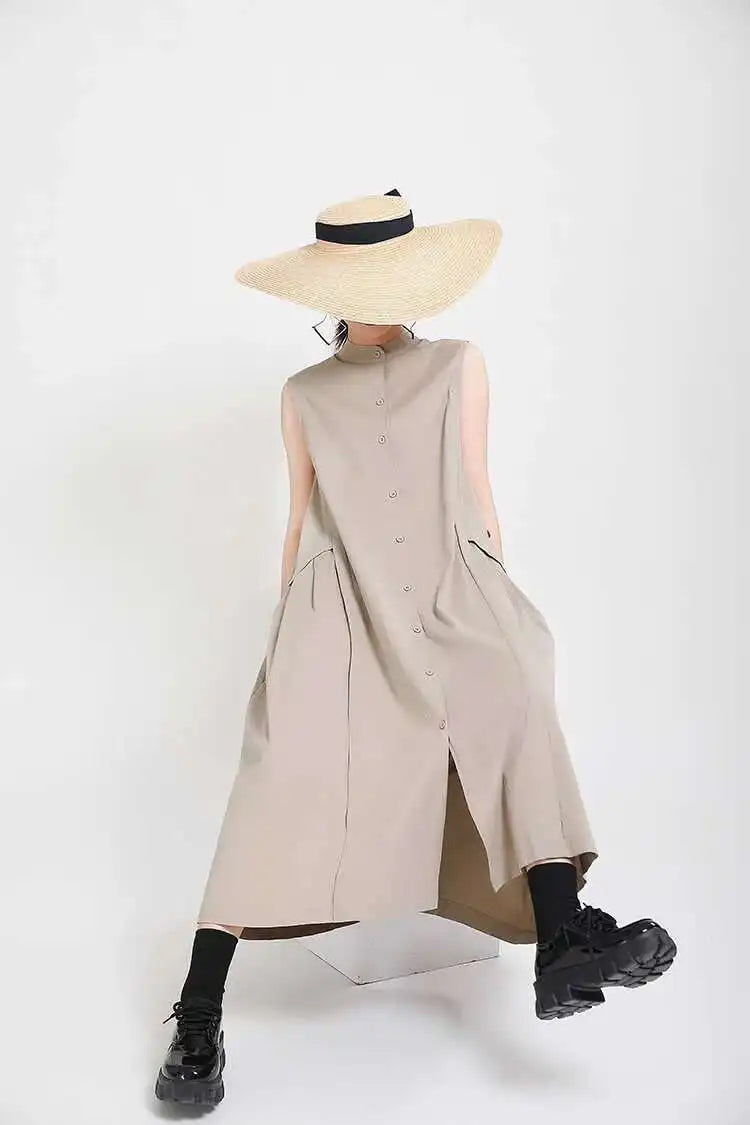 Women Khaki Split Pleated Long  Dress New Stand Collar Sleeveless Loose Fit Fashion Tide Spring Summer 2025 1Y353