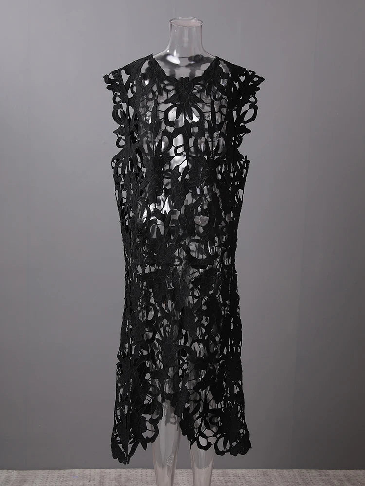 Women Black Lace Hollow Out Perspective Big Size Dress New Round Neck Sleeveless Fashion Tide Spring Summer 2025 1DJ0243