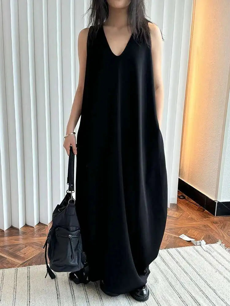 Women Black Brief Irregular Shaped Pocket Long Elegant Dress New V-Neck Sleeveless Fashion Tide Spring Autumn 2025 1DH9419