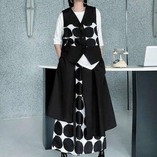 Load image into Gallery viewer, Big Size Black Dot Vest Wide Leg Pants Two Piece Suit New V-Neck Sleeveless Women Fashion Tide Spring Autumn 2025 1DJ1039
