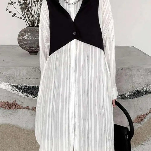 Load image into Gallery viewer, Women Black White Color-block Big Size Striped Shirt Dress New Lapel Long Sleeve Fashion Spring Autumn 2025 1DH4348

