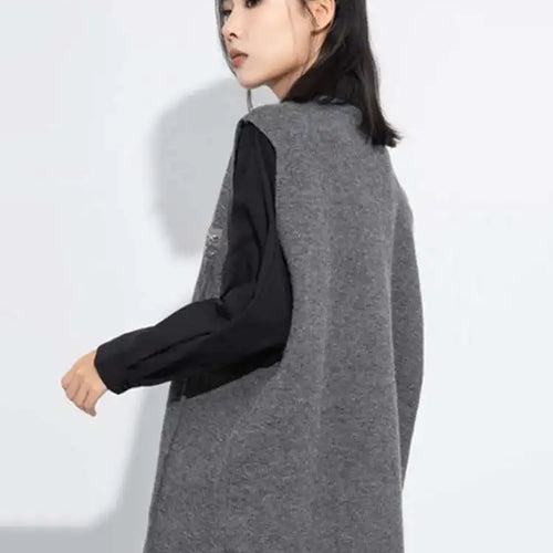 Load image into Gallery viewer, Gray Irregular Slit Big Size Knitting Sweater Round Neck Sleeveless Women Pullovers New Fashion Spring Autumn 2025 1DH7484
