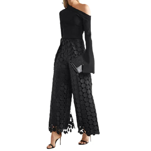 Load image into Gallery viewer, Women Asymmetric Black One-Shoulder Causal T-Shirts Spring Long Sleeves Simple Skinny Tops Pullovers 2024 New
