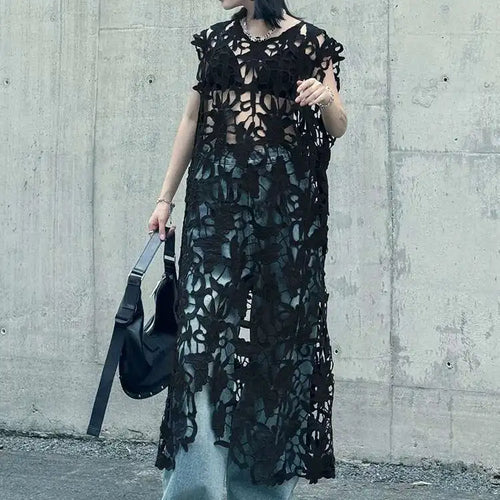 Load image into Gallery viewer, Women Black Lace Hollow Out Perspective Big Size Dress New Round Neck Sleeveless Fashion Tide Spring Summer 2025 1DJ0243
