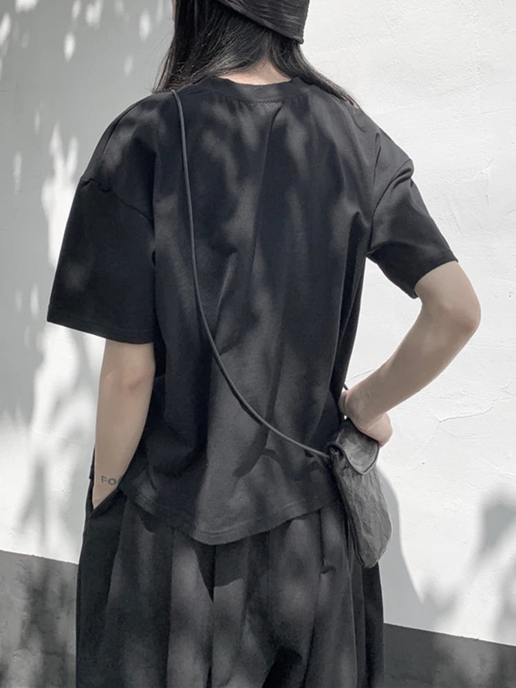 Women White Irregular Slit Hem Big Size Casual T-shirt New Round Neck Short Sleeve Fashion Tide Spring Summer 2025 1DJ1671