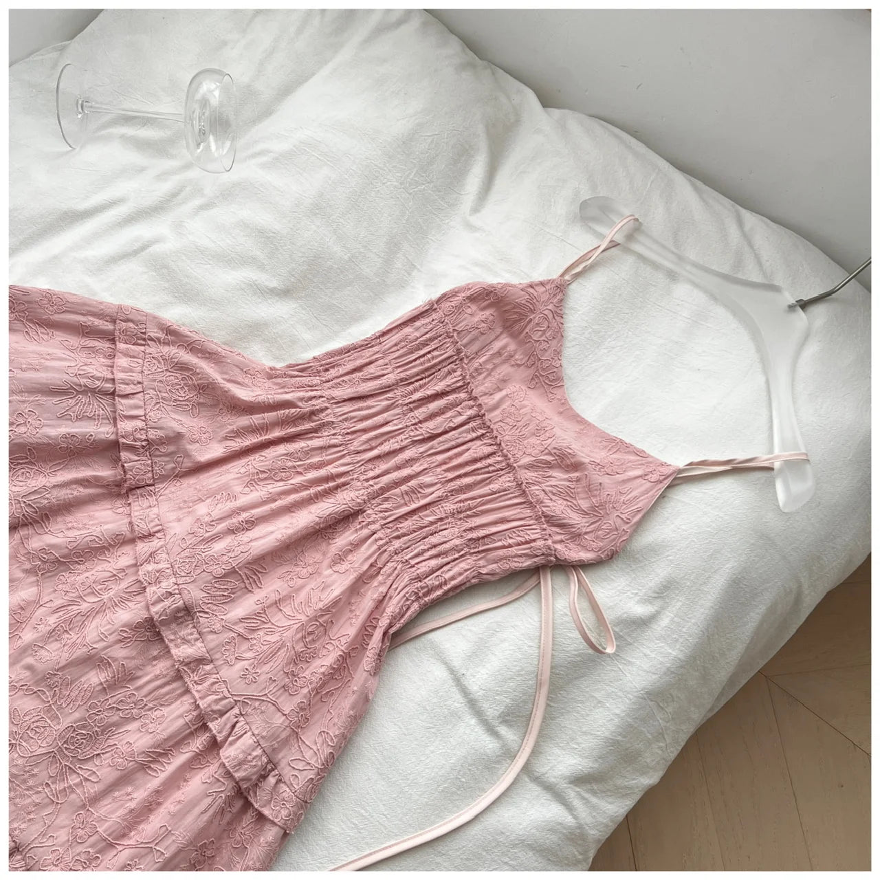 Summer French Vintage Pink Elegant Slim Backless Party Dress Women White High Waist Sleeveless Ruffle Edge Slip Long Dress Trend