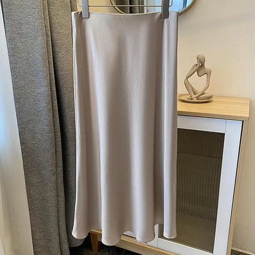 Load image into Gallery viewer, Spring Summer New Solid Elegant Vacation Pleated Skirts Women's French Fashion High Waist Slim A-line Fishtail Long Skirt Ladies
