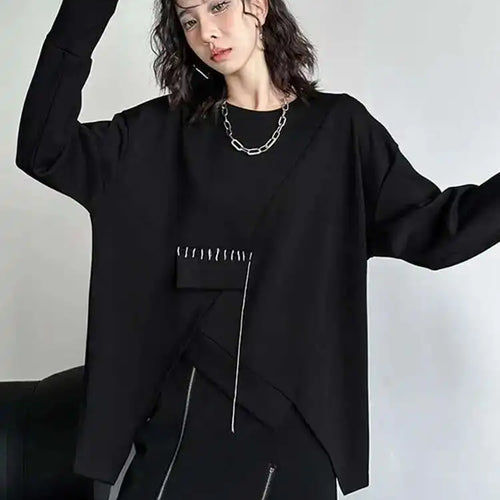 Load image into Gallery viewer, Black Topstitched Irregular Hem Sweatshirt New Round Neck Long Sleeve Women Big Size Fashion Spring Autumn 2025 1DH7646
