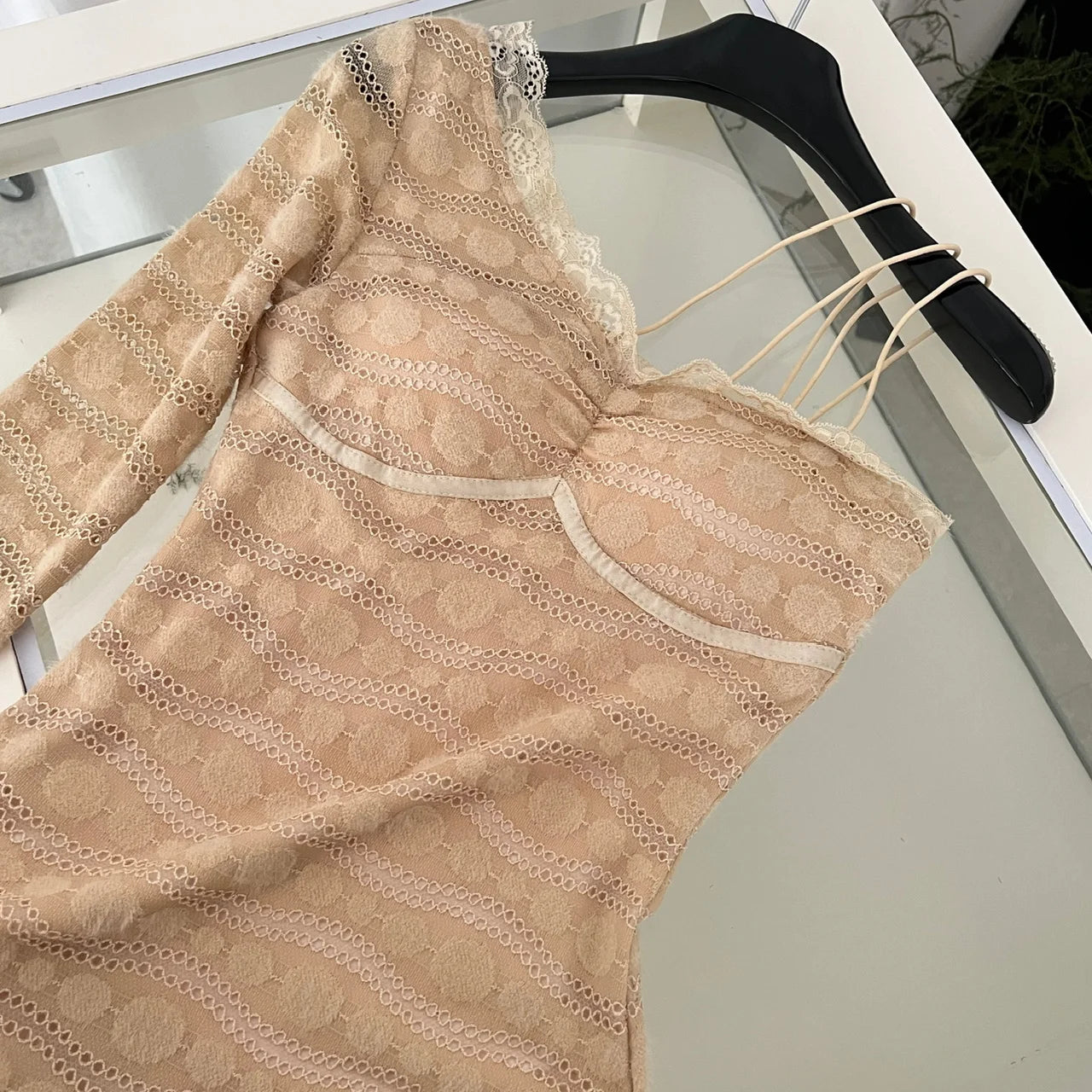 French Retro Women Khaki Lace Slim Backless Mini Dress Autumn Winter Off Shoulder Sexy Club Long Sleeved Short Dress Fashion New