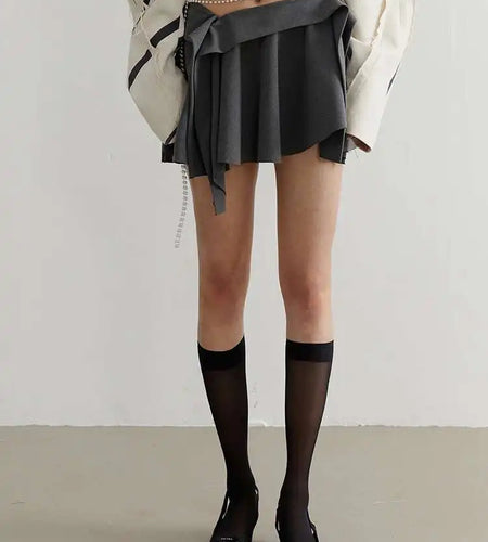 High Waist Gray Pleated Irregular Hem Casual Mini Half-body Skirt Women Fashion Tide New Spring Autumn 2025 1DF6142