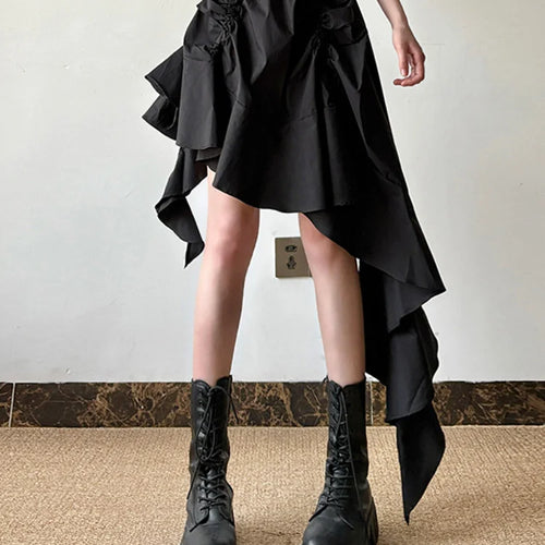 Load image into Gallery viewer, High Elastic Waist Black Irregular Design Ruffles Mini Half-body Skirt Women Fashion Tide New Spring Autumn 2025 1DJ0530
