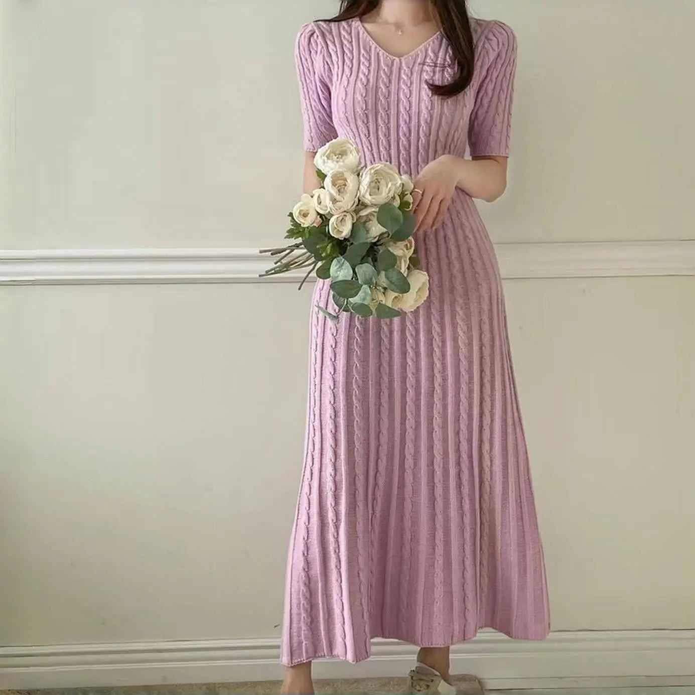 Summer Blue Pink Short Sleeve Twists Knitted Dress For Women White V Neck Slim Holiday Long Dress 2025 Simplicity Fashion Casual