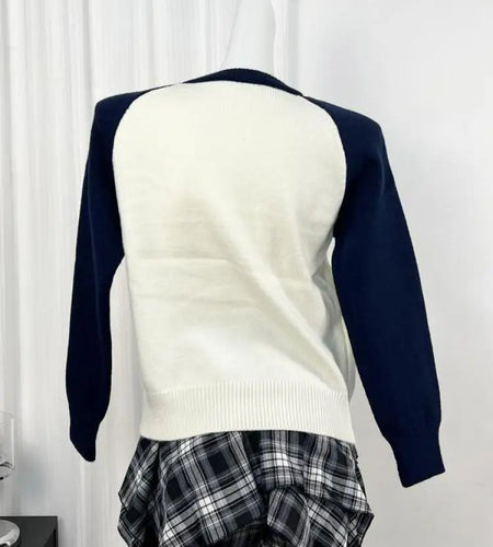 Autumn Winter Elegant Black White Colorblock Letter Embroidery Sweater Women Round Neck Long Sleeves Knit Pullover Top Versatile