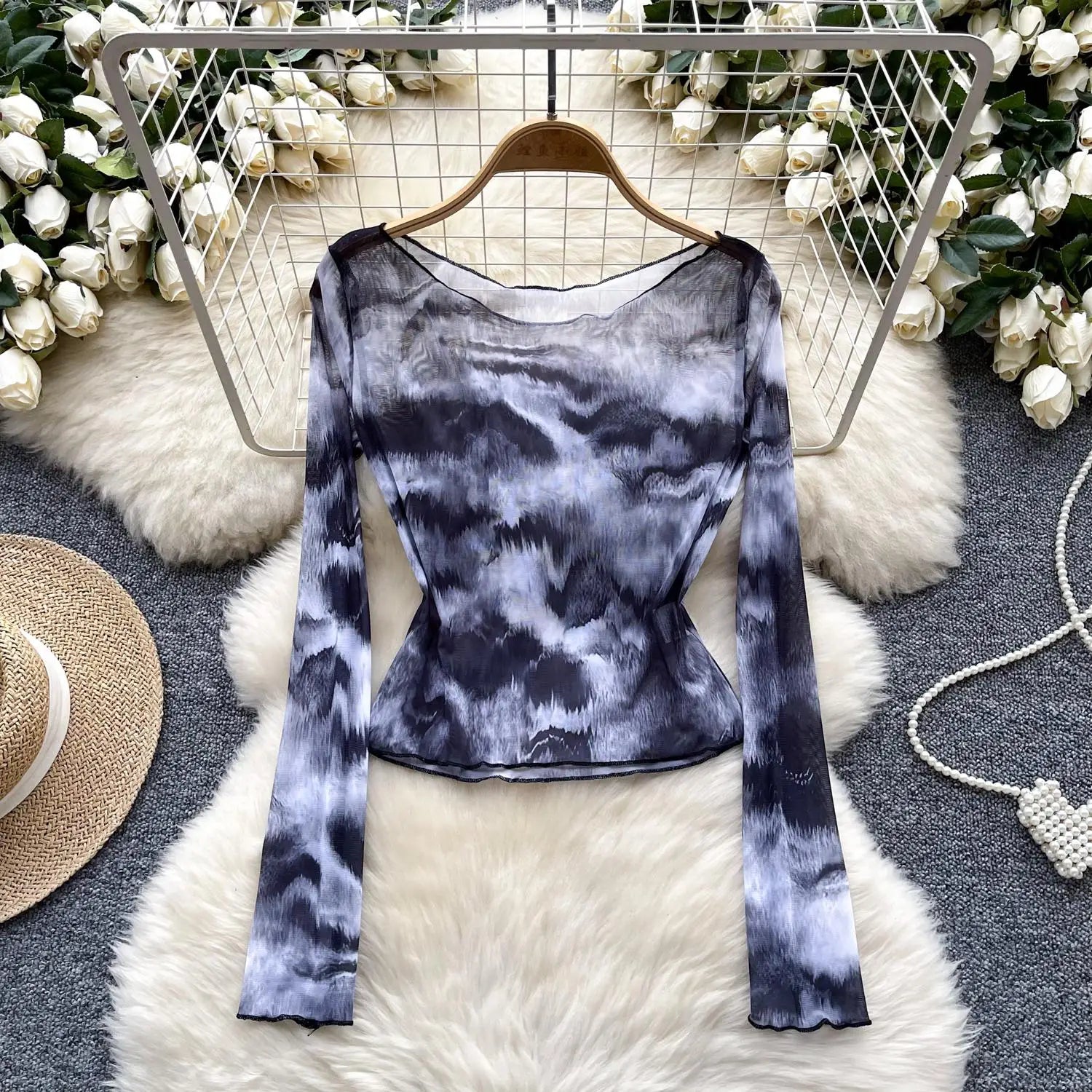 Vintage Black Tie Dye Elegant Slim Long Sleeved T-shirt For Women 2024 Spring Autumn New Vacation Versatile Tops Trendy Fashion