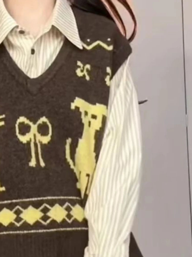 Preppy Style Sleeveless Sweater Vest Casual Vintage V-neck Pullovers Y2k Aesthetic Women Streetwear Cartoon Knitwear Waistcoat