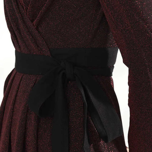 Load image into Gallery viewer, Women Long Wine Red Shining Bandage Long Trench New V-collar Long Sleeve Loose Windbreaker Fashion Spring 2025 JO57203
