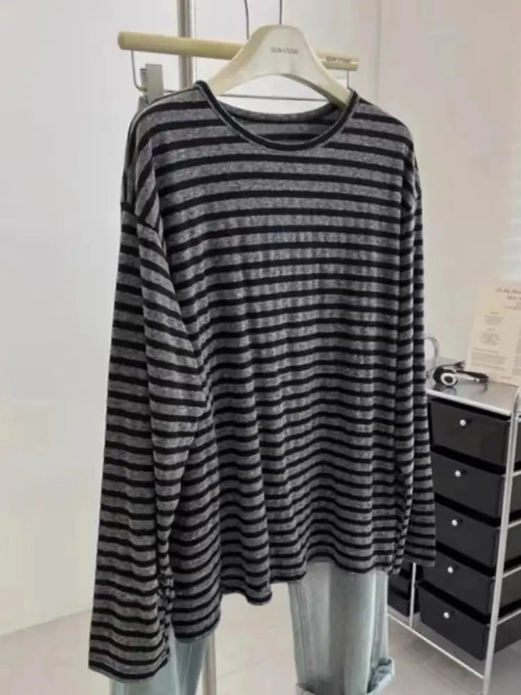 Korean Fashion 2024 Autumn Winter New Gray Striped Round Neck Short T Shirt Women Long Sleeve Holiday Pullover Tops Casual Trend