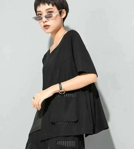 Women Black Irregular Striped Big Size Casual T-shirt New Round Neck Short Sleeve Fashion Tide Spring Summer 2025 1DH5874