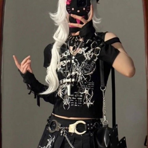 Load image into Gallery viewer, Harajuku Woman T Shirts Y2k Tops Women's Clothing Short Sleeve Off Shoulder Skull Print Tees Casual Fashion Punk Summer Tshirt
