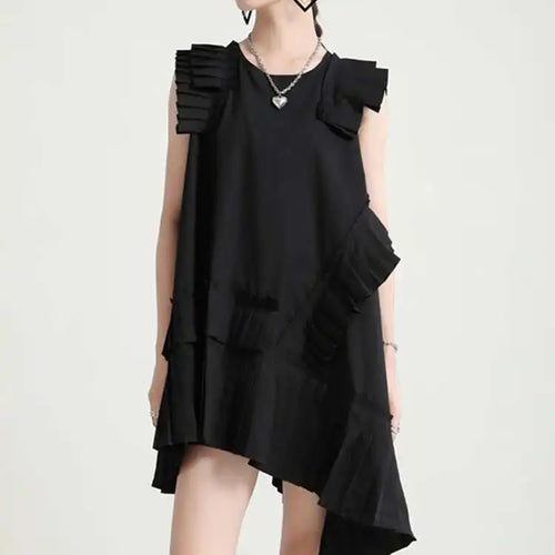 Load image into Gallery viewer, Women White Irregular Pleated Big Size Elegant Dress New Round Neck Sleeveless Fashion Tide Spring Summer 2025 1DH5375
