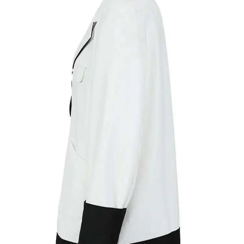 Load image into Gallery viewer, Women Black Coolor-block Big Size Casual Blazer New Lapel Long Sleeve Loose Jacket Fashion Tide Spring Autumn 2025 1DF6379
