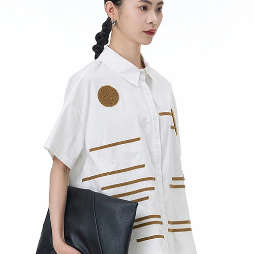 Load image into Gallery viewer, Women White Patch Spliced Big Size Casual Blouse New Lapel Short Sleeve Shirt Fashion Tide Spring Summer 2025 1DJ1495
