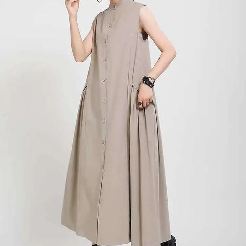 Load image into Gallery viewer, Women Khaki Split Pleated Long  Dress New Stand Collar Sleeveless Loose Fit Fashion Tide Spring Summer 2025 1Y353
