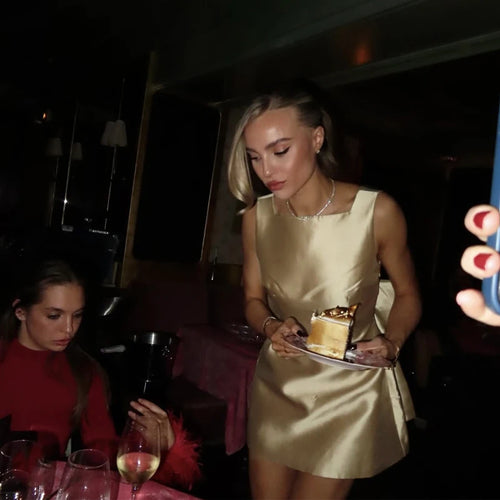 Load image into Gallery viewer, Backless Bow Sexy Mini Dress Women Robe Fashion Solid O Neck Sleeveless High Waist Club Party Elegant Dress Clubwear
