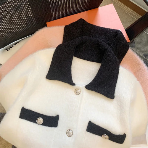 Load image into Gallery viewer, Autumn Winter Retro Sweet Pink White Patchwork Elegant Knitted Cardigan Tops Women French Single Breasted Long Sleeve Sweaters
